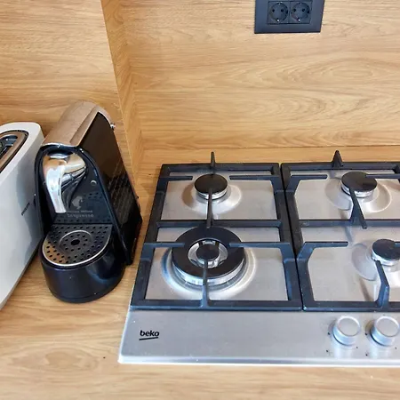 By Alz Infinity Szálloda Năvodari