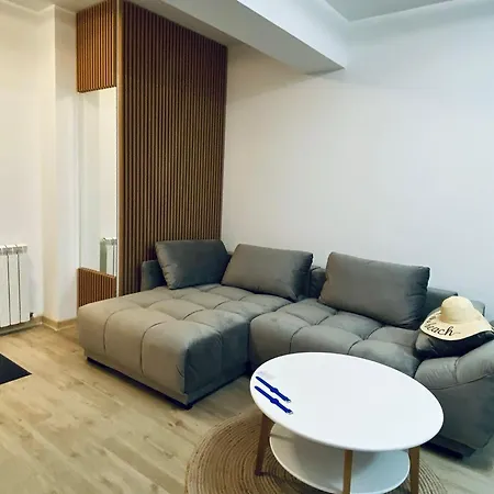 By Alz Infinity 3* Năvodari