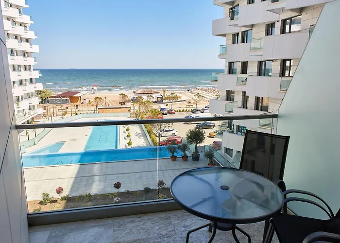 By Alz Infinity Năvodari