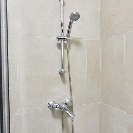 By Alz Infinity Hotel Navodari