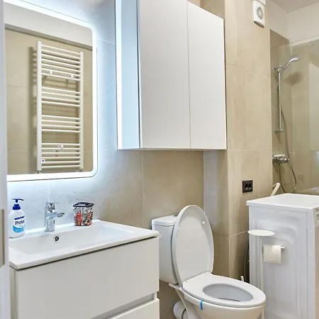 By Alz Infinity Navodari