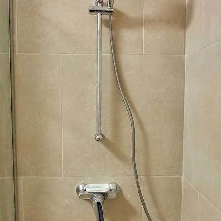 By Alz Infinity Hotel